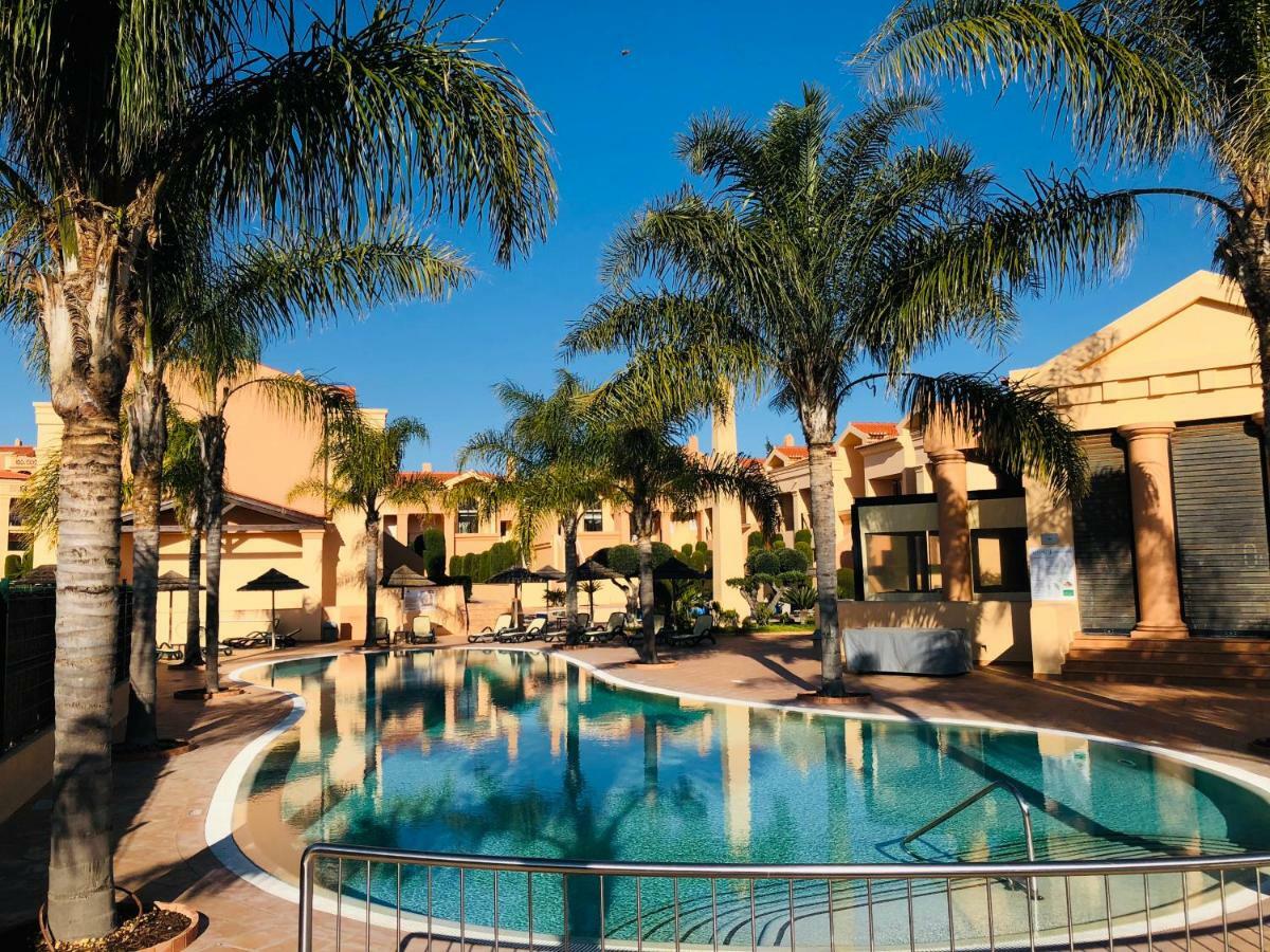 Luxury Apartment In Praia Da Luz Exterior photo
